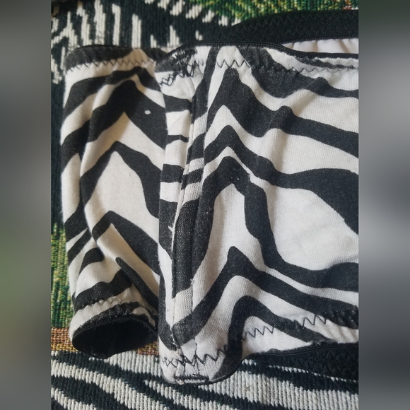 Vintage Rue21 Zebra Tube Top - Picture 13 of 13